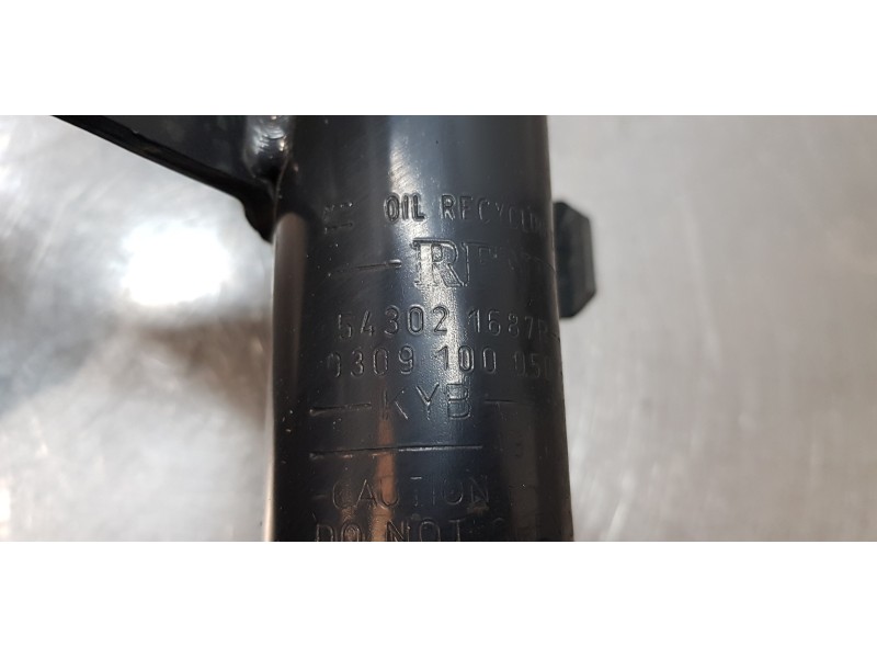 Recambio de amortiguador delantero derecho para renault captur limited referencia OEM IAM 543021687R   Recambio de amortiguador delantero derecho para renault captur limited referencia OEM IAM 543021687R