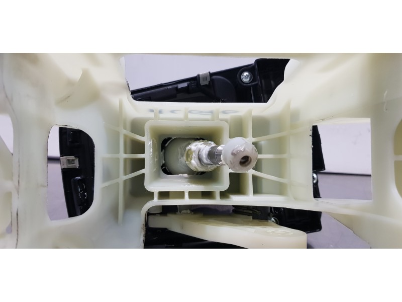 Recambio de pomo palanca cambio para kia rio (yb) drive referencia OEM IAM 43700H8150WK   Recambio de pomo palanca cambio para kia rio (yb) drive referencia OEM IAM 43700H8150WK