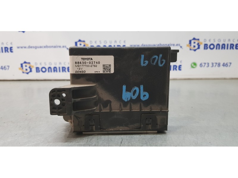 Recambio de centralita calefaccion para toyota auris active referencia OEM IAM 8865002740  