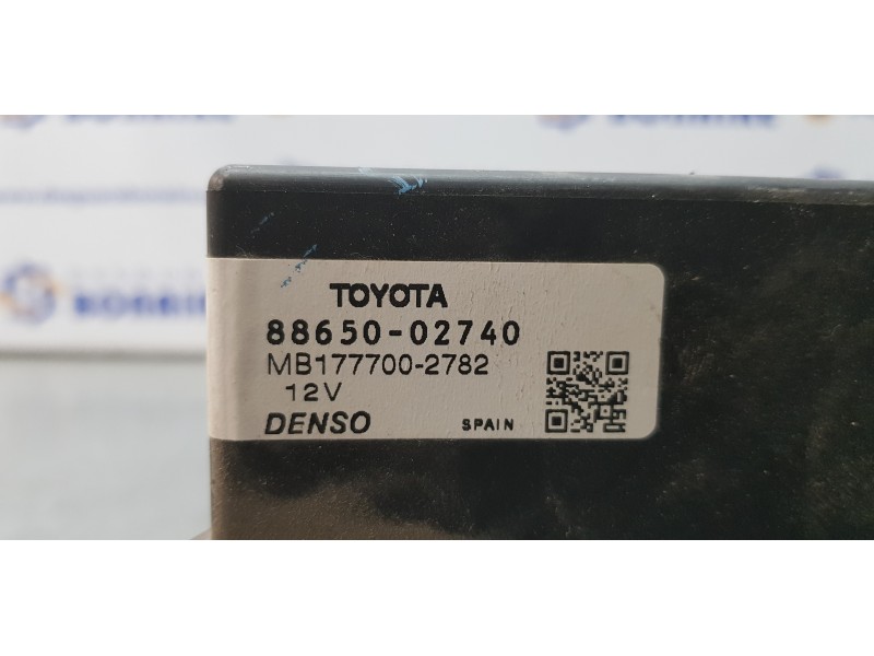 Recambio de centralita calefaccion para toyota auris active referencia OEM IAM 8865002740  