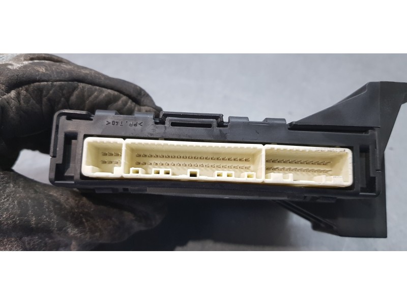 Recambio de centralita calefaccion para toyota auris active referencia OEM IAM 8865002740  
