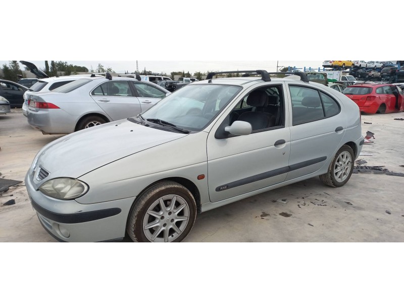 renault megane i fase 2 berlina (ba0) del año 2000 renault megane i fase 2 berlina (ba0) del año 2000