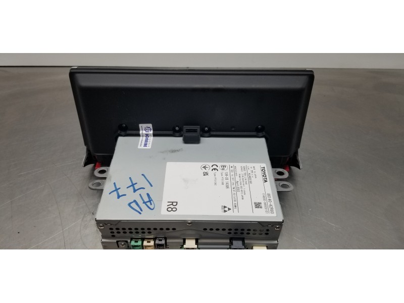Recambio de pantalla multifuncion para toyota rav 4 plug-in hybrid advance referencia OEM IAM 8614042R80  