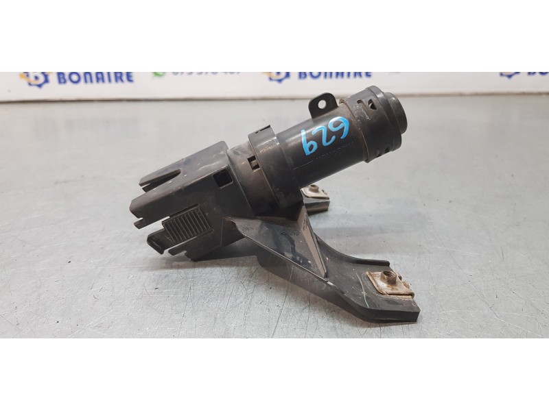 Recambio de limpia faros xenon para lexus rx 350 referencia OEM IAM 8520848011  