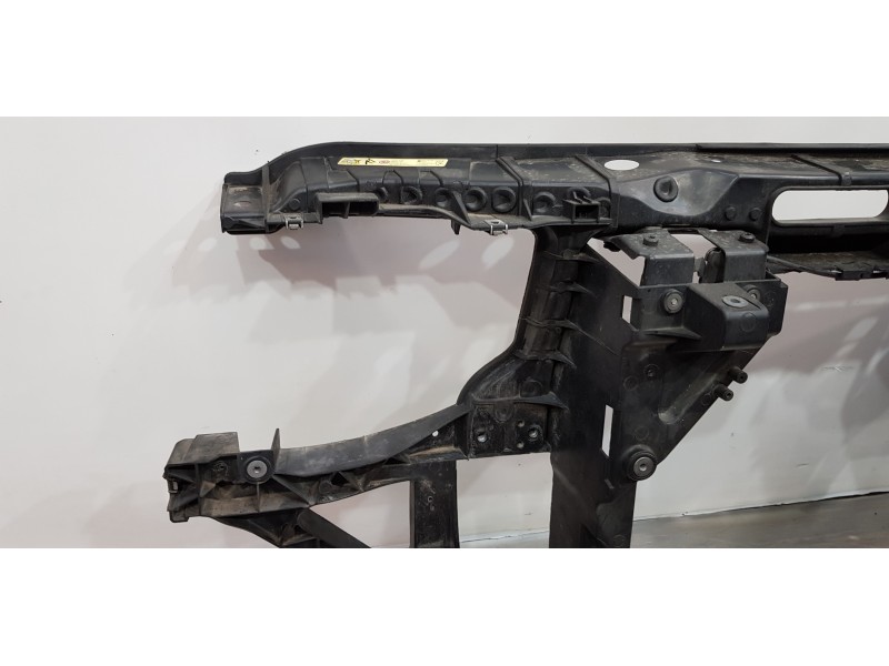 Recambio de panel frontal para bmw x3 (e83) 2.0d referencia OEM IAM 51643419945  