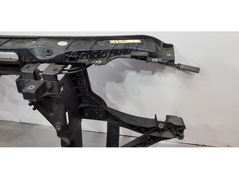 Recambio de panel frontal para bmw x3 (e83) 2.0d referencia OEM IAM 51643419945  