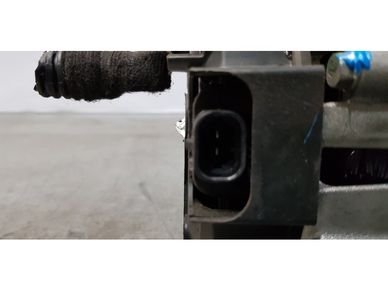 Recambio de alternador para opel zafira tourer excellence referencia OEM IAM LRA03613  