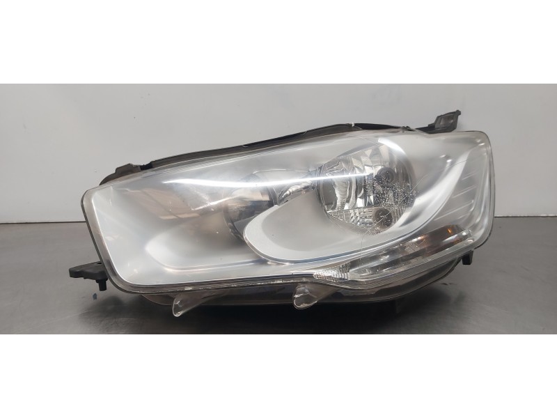 Recambio de faro izquierdo para citroen c-elysée exclusive referencia OEM IAM 9675140080  