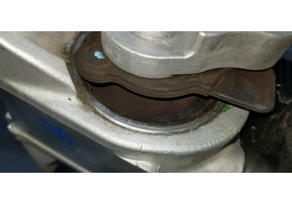 Recambio de soporte motor izquierdo para toyota rav 4 plug-in hybrid advance referencia OEM IAM 1230625040  