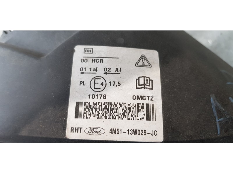 Recambio de faro derecho para ford focus berlina (cap) ambiente (d) referencia OEM IAM 4M5113W029JC   Recambio de faro derecho para ford focus berlina (cap) ambiente (d) referencia OEM IAM 4M5113W029JC