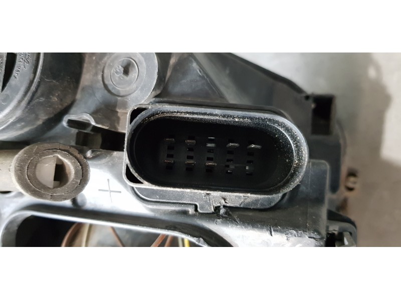 Recambio de faro derecho para ford focus berlina (cap) ambiente (d) referencia OEM IAM 4M5113W029JC   Recambio de faro derecho para ford focus berlina (cap) ambiente (d) referencia OEM IAM 4M5113W029JC