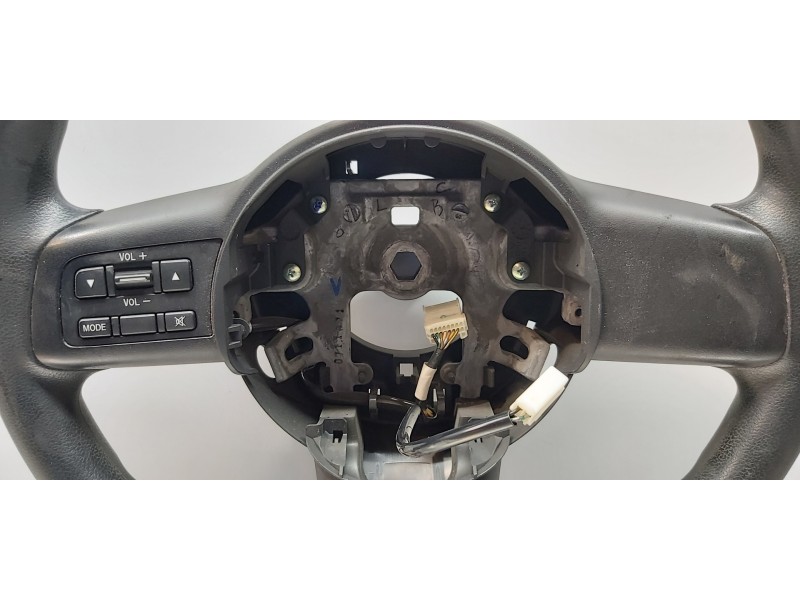 Recambio de volante para mazda 2 lim. (de) 1.3 active (5-ptas.) (55kw) referencia OEM IAM DF7132980C02   Recambio de volante para mazda 2 lim. (de) 1.3 active (5-ptas.) (55kw) referencia OEM IAM DF7132980C02