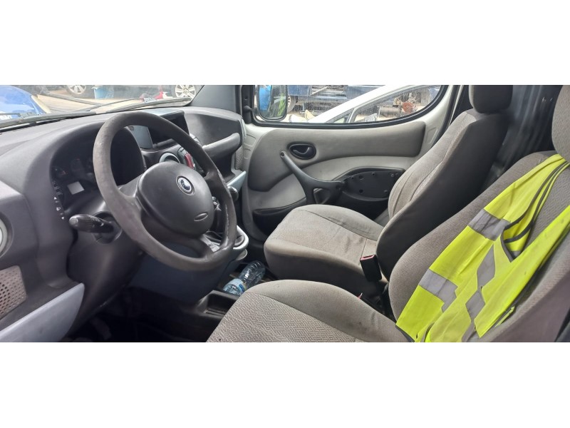 fiat doblo cargo (223) del año 2004