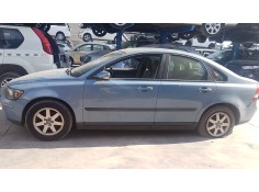 volvo s40 berlina del año 2004 2