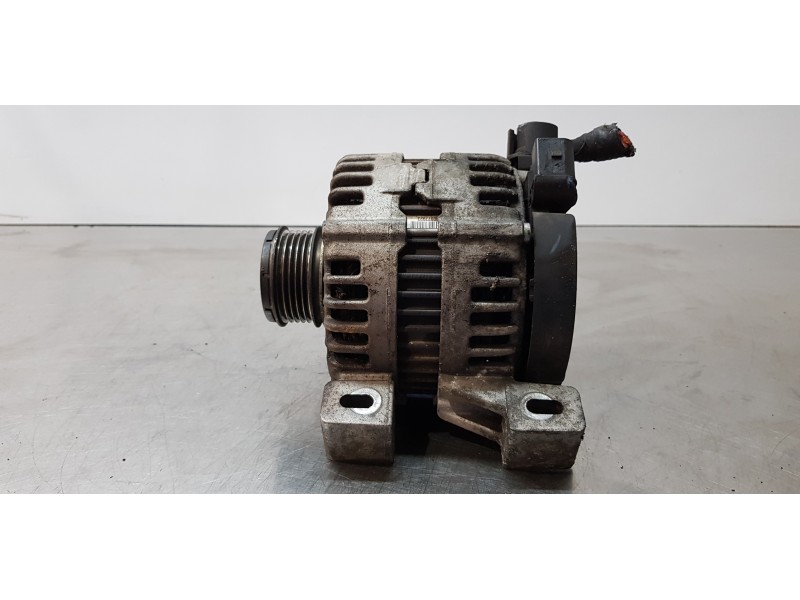 Recambio de alternador para volvo c30 d5 momentum referencia OEM IAM 30773111   Recambio de alternador para volvo c30 d5 momentum referencia OEM IAM 30773111