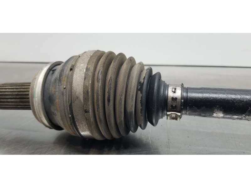 Recambio de transmision trasera derecha para toyota rav 4 plug-in hybrid advance referencia OEM IAM 4233042090  