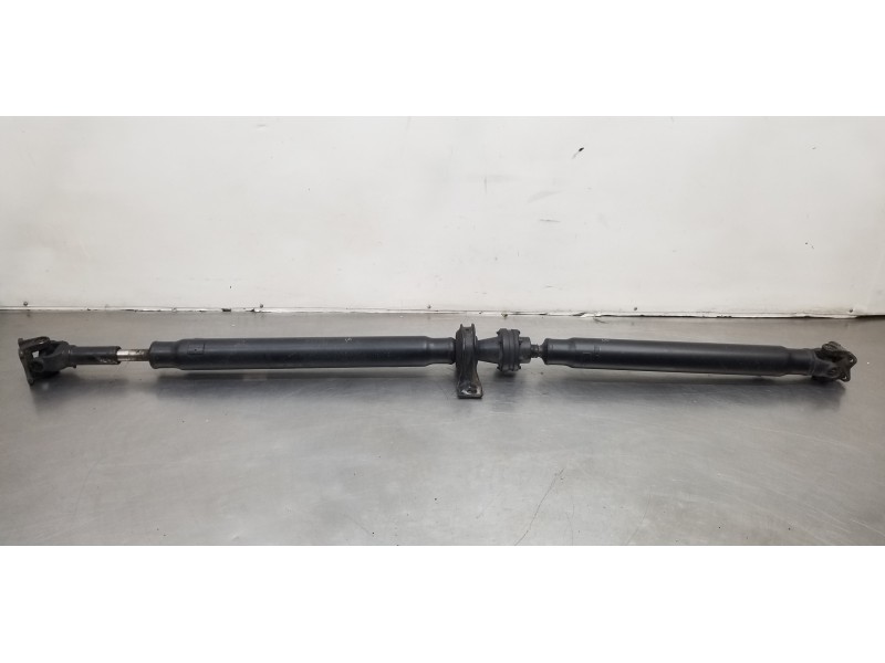 Recambio de transmision central para ssangyong rodius xdi limited referencia OEM IAM 3320021910  