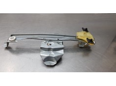Recambio de elevalunas trasero derecho para renault captur limited referencia OEM IAM 827009380R