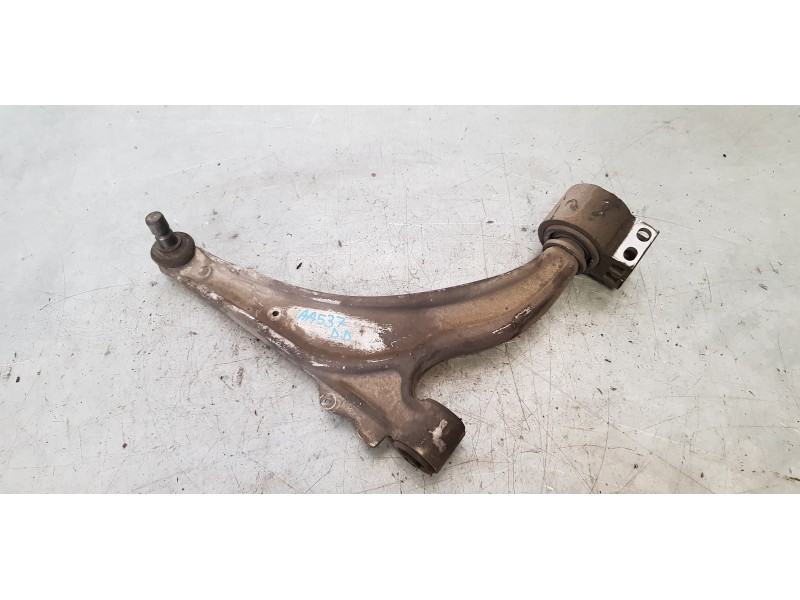 Recambio de brazo suspension inferior delantero derecho para opel zafira tourer excellence referencia OEM IAM 13371817  