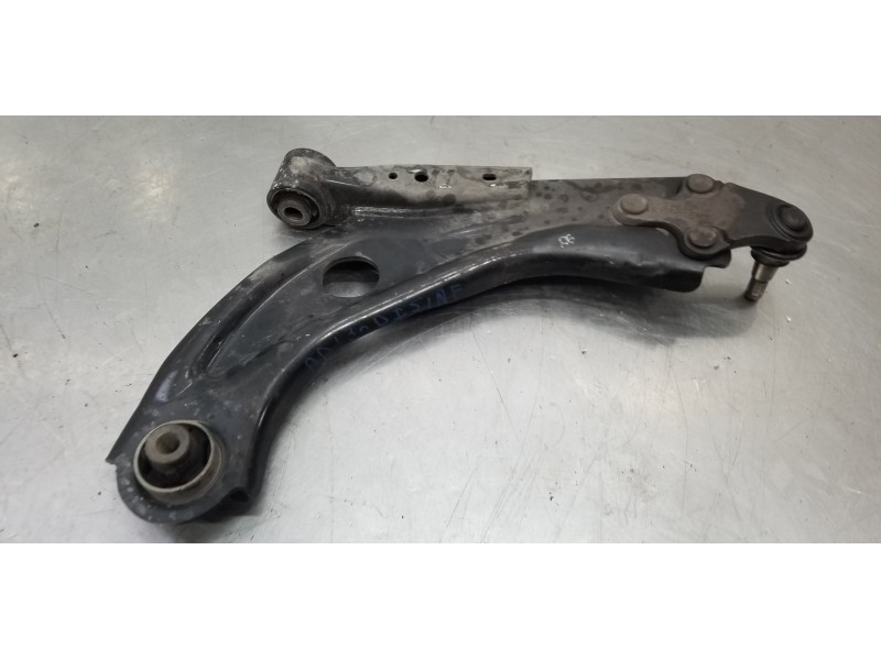 Recambio de brazo suspension inferior delantero izquierdo para peugeot 3008 active referencia OEM IAM 9816865580   Recambio de brazo suspension inferior delantero izquierdo para peugeot 3008 active referencia OEM IAM 9816865580