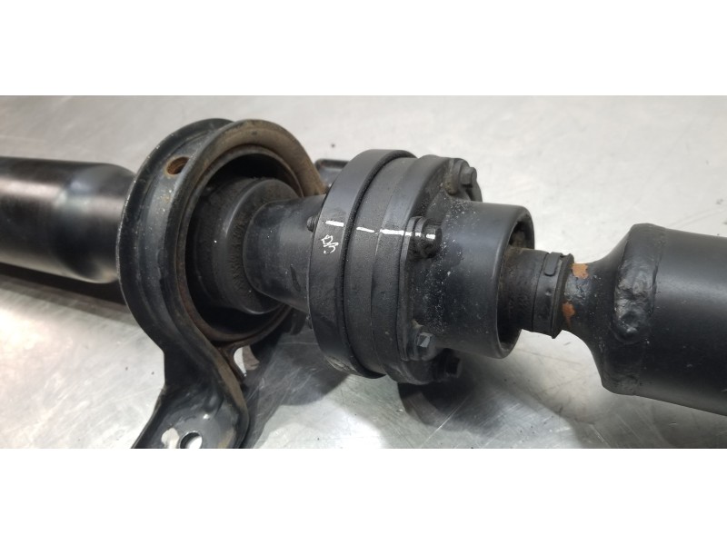 Recambio de transmision central para ssangyong rodius xdi limited referencia OEM IAM 3320021910  