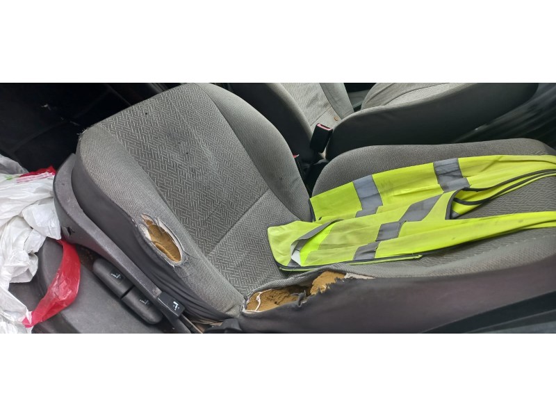 fiat doblo cargo (223) del año 2004