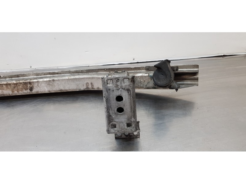 Recambio de refuerzo paragolpes delantero para bmw x3 (e83) 2.0d referencia OEM IAM 51113439780   Recambio de refuerzo paragolpes delantero para bmw x3 (e83) 2.0d referencia OEM IAM 51113439780