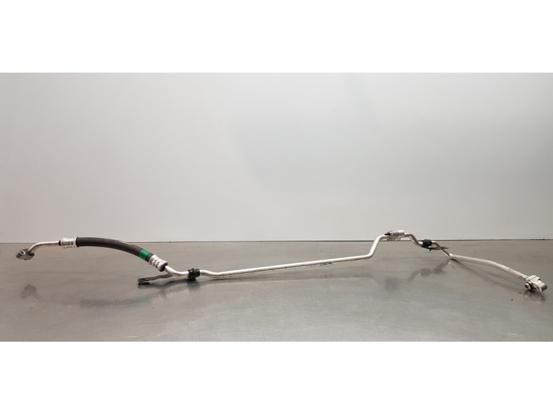 Recambio de tubos aire acondicionado para toyota rav 4 plug-in hybrid advance referencia OEM IAM 8871142070  