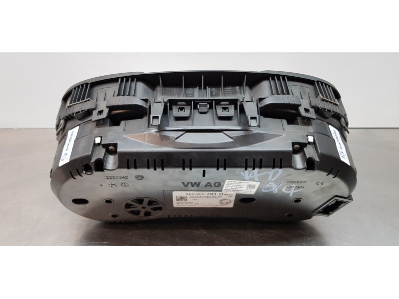 Recambio de cuadro instrumentos para skoda octavia lim. (5e3) active referencia OEM IAM 5E0920781D   Recambio de cuadro instrumentos para skoda octavia lim. (5e3) active referencia OEM IAM 5E0920781D