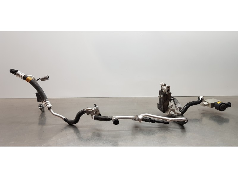 Recambio de tubos aire acondicionado para toyota rav 4 plug-in hybrid advance referencia OEM IAM 8851542120 4475200130 887154236