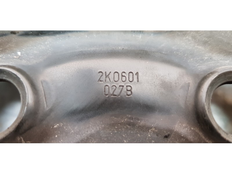 Recambio de llanta para volkswagen caddy furgón/kombi furgón bmt referencia OEM IAM 2K0601027B   Recambio de llanta para volkswagen caddy furgón/kombi furgón bmt referencia OEM IAM 2K0601027B