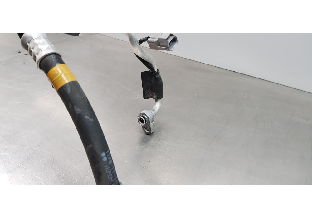 Recambio de tubos aire acondicionado para toyota rav 4 plug-in hybrid advance referencia OEM IAM 8851542120 4475200130 887154236