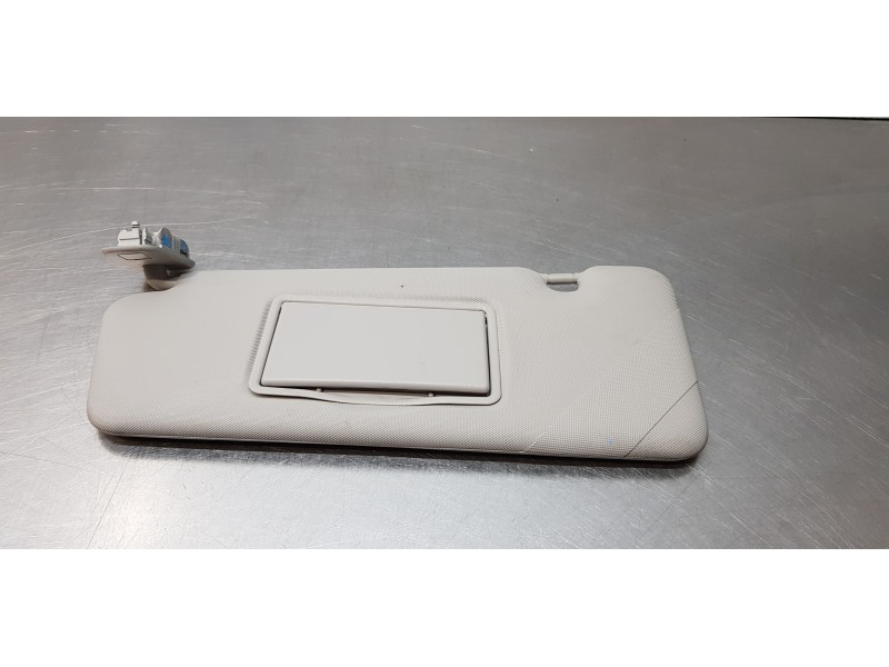 Recambio de parasol izquierdo para renault captur limited referencia OEM IAM 964012136R   Recambio de parasol izquierdo para renault captur limited referencia OEM IAM 964012136R