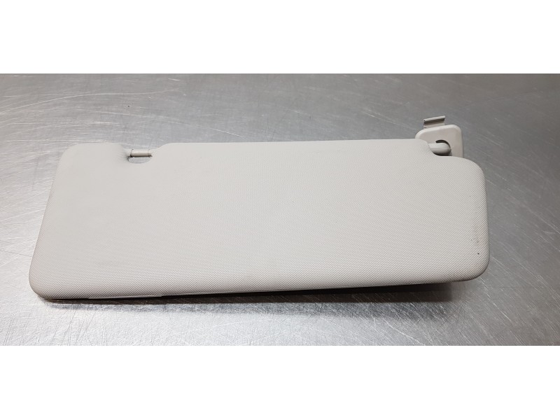 Recambio de parasol izquierdo para renault captur limited referencia OEM IAM 964012136R   Recambio de parasol izquierdo para renault captur limited referencia OEM IAM 964012136R