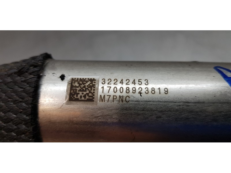 Recambio de tubo para volvo xc60 inscription awd referencia OEM IAM 32242453  