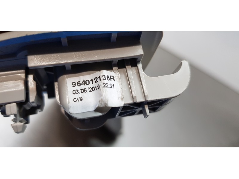 Recambio de parasol izquierdo para renault captur limited referencia OEM IAM 964012136R   Recambio de parasol izquierdo para renault captur limited referencia OEM IAM 964012136R