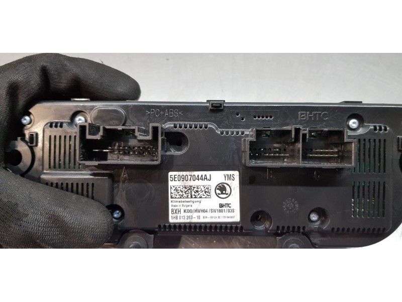 Recambio de mando climatizador para skoda octavia lim. (5e3) active referencia OEM IAM 5E0907044AJYMS 5E0907044AJ 
