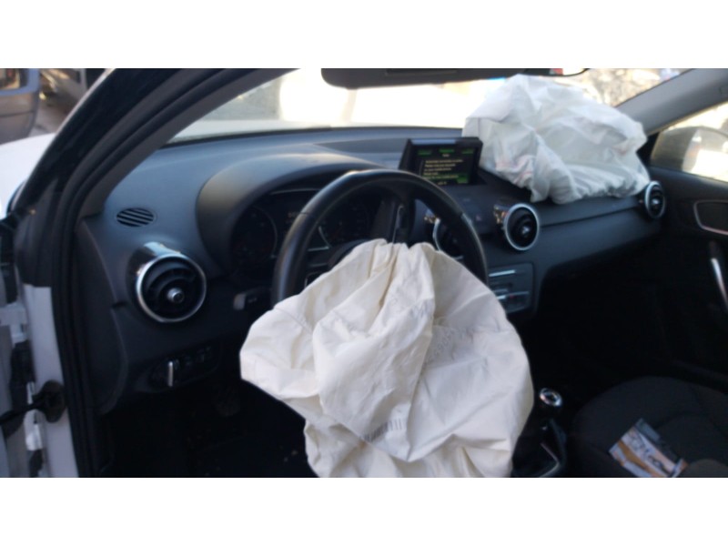 audi a1 sportback (8xf) del año 2018