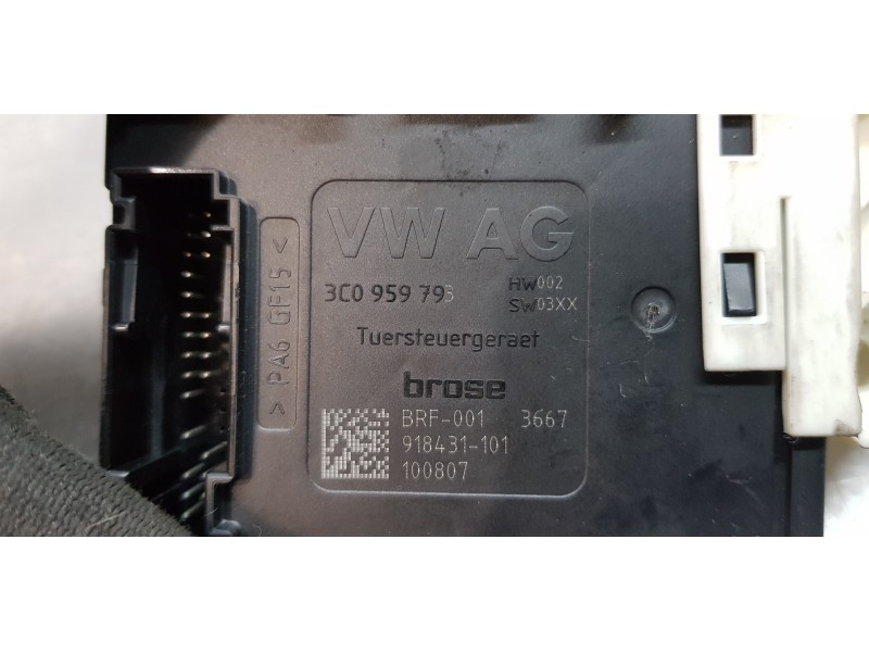 Recambio de motor elevalunas delantero izquierdo para seat leon (1p1) reference referencia OEM IAM 1T0959701AD  