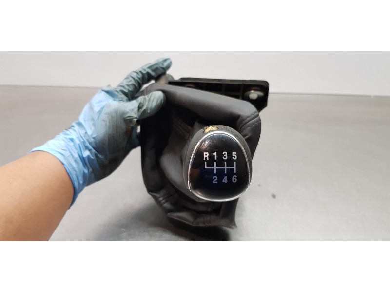 Recambio de palanca cambio para ford transit kastenwagen (ttg) 350 l2 referencia OEM IAM 2628817 BK2R7C453MKG BK2R7C453MKN Recambio de palanca cambio para ford transit kastenwagen (ttg) 350 l2 referencia OEM IAM 2628817 BK2R7C453MKG BK2R7C453MKN