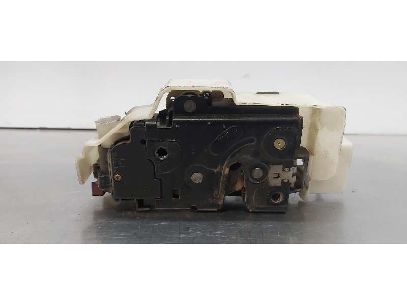 Recambio de cerradura puerta delantera derecha para volkswagen touareg (7la) tdi v10 referencia OEM IAM 3D1837016AD   Recambio de cerradura puerta delantera derecha para volkswagen touareg (7la) tdi v10 referencia OEM IAM 3D1837016AD