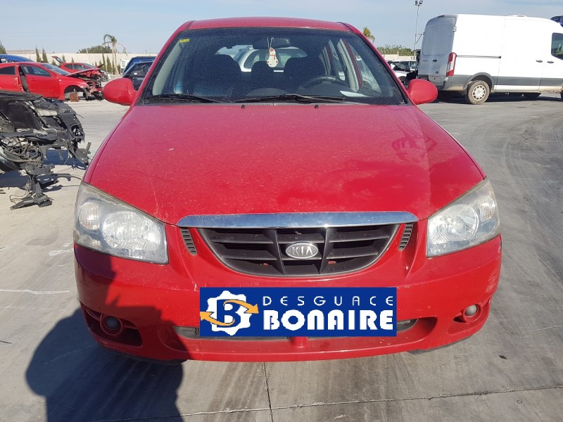 kia cerato del año 2005