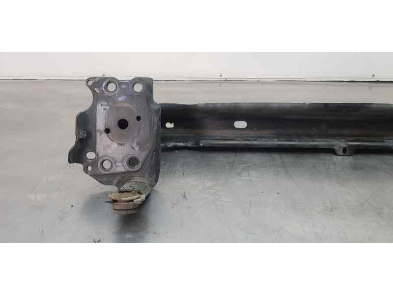 Recambio de refuerzo paragolpes delantero para volkswagen touareg (7la) tdi v10 referencia OEM IAM 7L0807109E  