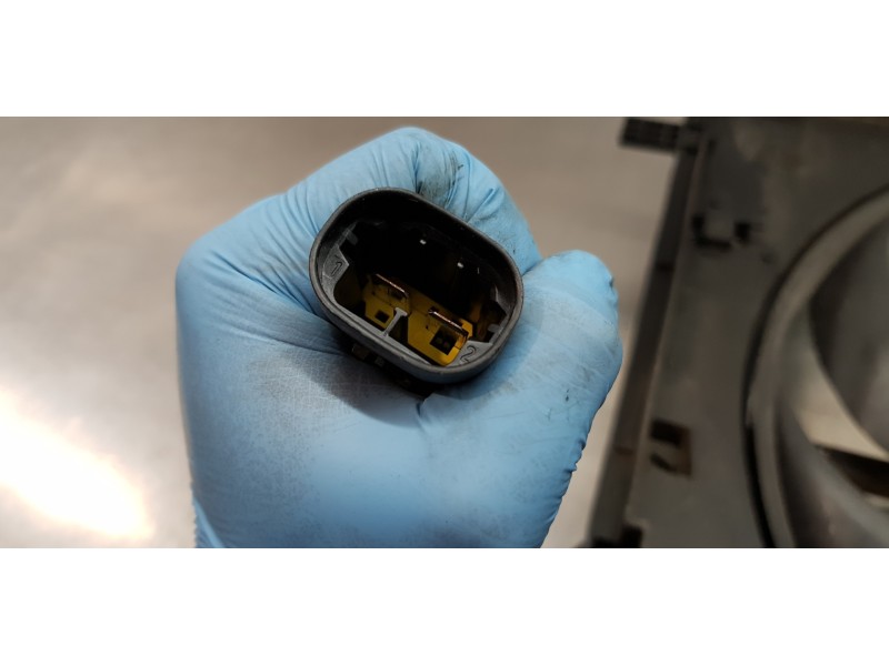 Recambio de electroventilador para peugeot 3008 active referencia OEM IAM 9806313880   Recambio de electroventilador para peugeot 3008 active referencia OEM IAM 9806313880