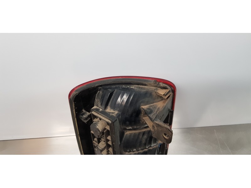 Recambio de piloto trasero derecho para volkswagen caddy ka/kb (2c) kasten bluemotion referencia OEM IAM 2K5945096K  