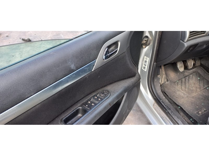 peugeot 407 del año 2006