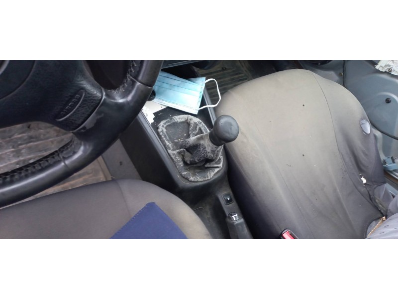 seat toledo (1m2) del año 2001