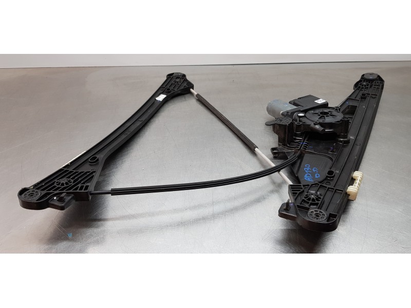 Recambio de elevalunas delantero derecho para peugeot 3008 active referencia OEM IAM 9830389280  