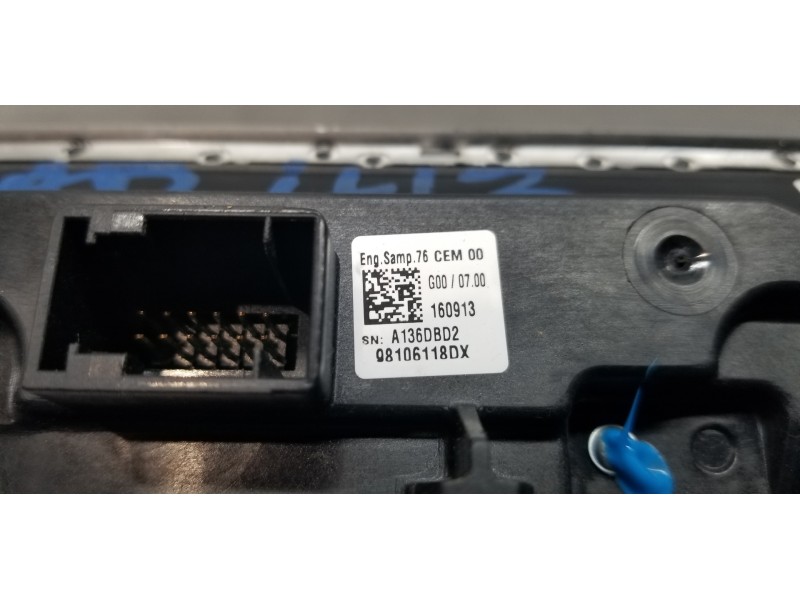 Recambio de mando multifuncion para peugeot 3008 allure referencia OEM IAM 98106118DX  