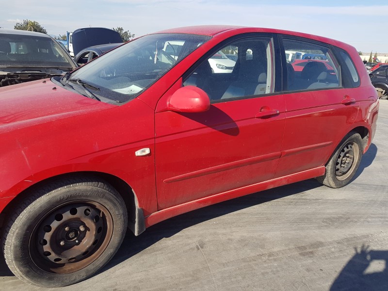 kia cerato del año 2005